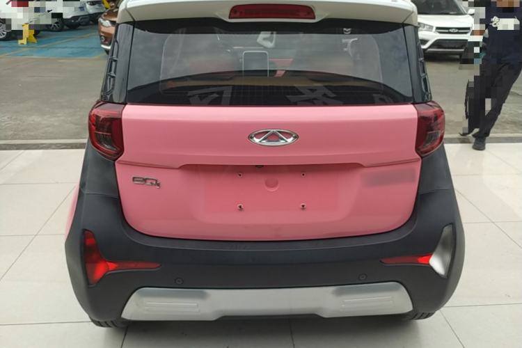 Used Chery QQ Little Ant 2021 150 000 Yuan "Ant Fan" Edition New Ant Cool Version Lithium-Ion Battery Rear