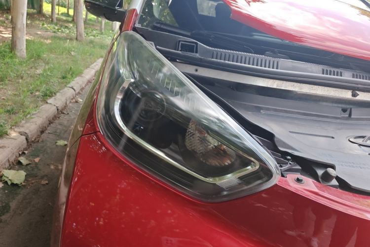 Used Chery QQ Little Ant 2021 150 000 Yuan "Ant Fan" Edition New Ant Cool Version Lithium-Ion Battery Right Front Headlight