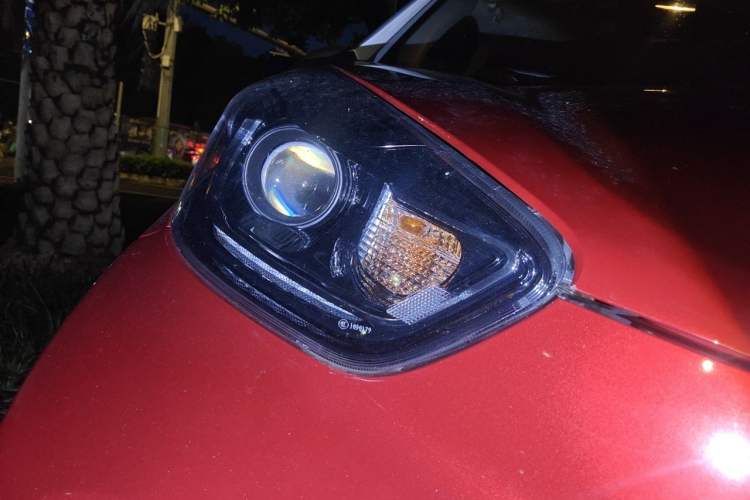 Used Chery QQ Little Ant 2021 150 000 Yuan Ant Fan Edition Ant Trend Version Lithium Iron Phosphate Right Front Headlight