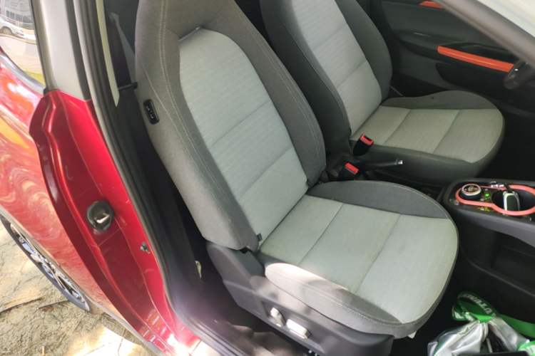 Used Chery QQ Little Ant 2021 150 000 Yuan Ant Fan Edition Ant Cool Version Lithium Iron Phosphate Right Front Seat