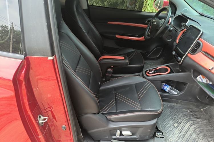 Used Chery QQ Little Ant 2021 150 000 Yuan "Ant Fan" Edition New Ant Cool Version Lithium-Ion Battery Right Front Seat