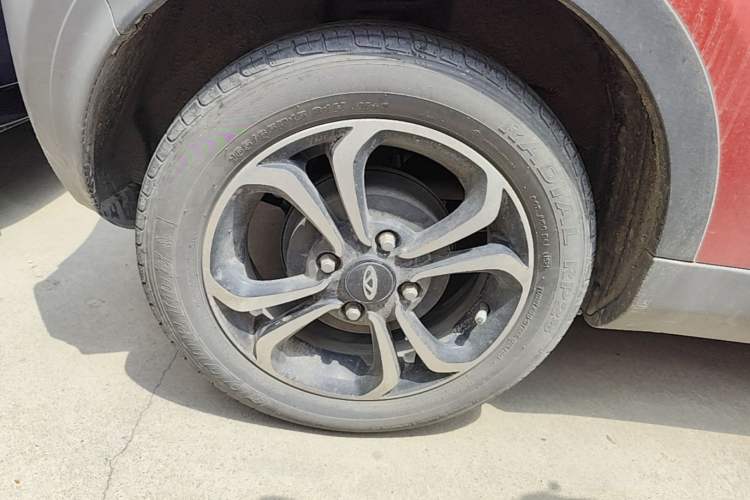 Used Chery QQ Little Ant 2021 150 000 Yuan "Ant Fan" Edition New Ant Xuan Version Lithium-NMC Battery Right Rear Wheel Hub