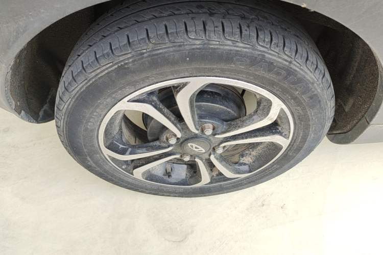 Used Chery QQ Little Ant 2021 150 000 Yuan Ant Fan Edition Ant Cool Version Lithium Iron Phosphate Right Rear Wheel Hub