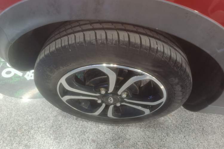 Used Chery QQ Little Ant 2021 150 000 Yuan Ant Fan Edition Ant Cool Version Lithium Iron Phosphate Right Rear Wheel Hub