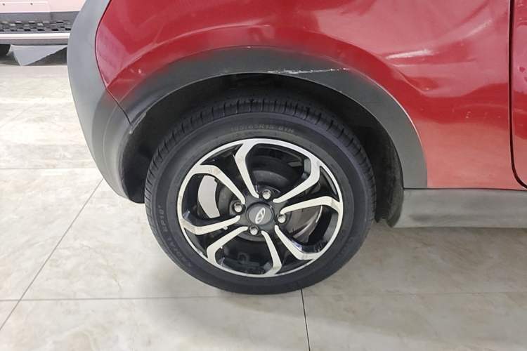 Used Chery QQ Little Ant 2021 150 000 Yuan Ant Fan Edition Ant Trend Version Lithium-Ion Battery Right Rear Wheel Hub