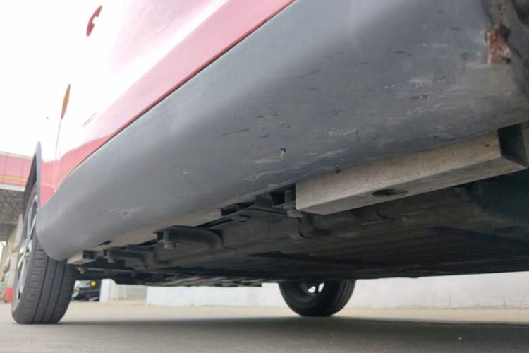Used Chery QQ Little Ant 2021 200 000-Yuan Ant Fan Edition Talent Version NMC Battery 408 km续航 Right Side Sill