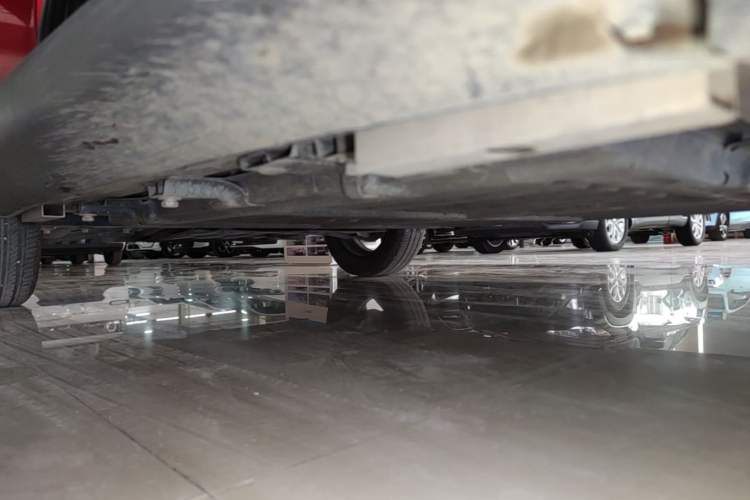 Used Chery QQ Little Ant 2021 200 000-Yuan Ant Fan Edition Talent Version NMC Battery 408 km续航 Right Side Sill