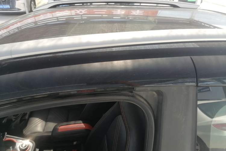 Used Chery QQ Little Ant 2021 200 000 Yuan "Ant Fan" Edition Energized Version NMC Lithium Battery 301 km Roof