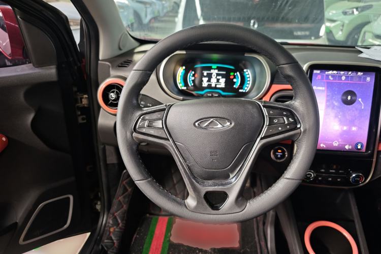 Used Chery QQ Little Ant 2021 200 000-Yuan Ant Fan Edition Talent Version NMC Battery 408 km续航 Steering Wheel