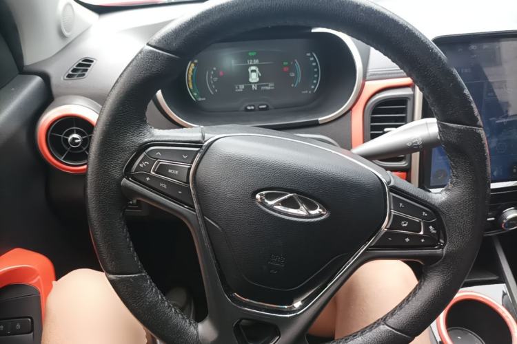Used Chery QQ Little Ant 2021 150 000 Yuan Ant Fan Edition Queen Version Lithium Iron Phosphate Steering Wheel
