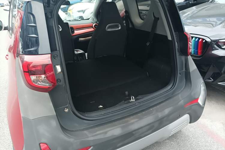 Used Chery QQ Little Ant 2021 150 000 Yuan Ant Fan Edition Queen Version Lithium Iron Phosphate Trunk