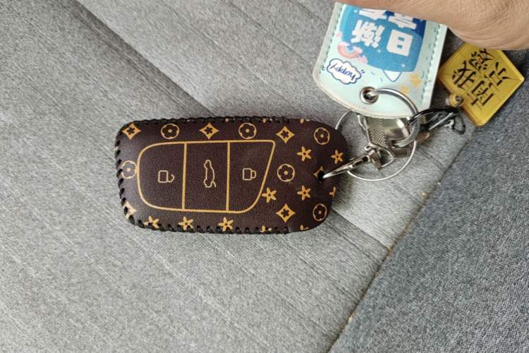 Used Chery QQ Little Ant 2021 150 000 Yuan Ant Fan Edition Ant Cool Version Lithium Iron Phosphate Vehicle Key