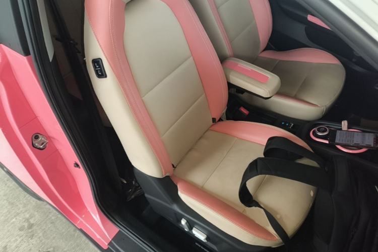 Used Chery QQ Little Ant 2021 Revised Version 150 000 Yuan Ant Fan Edition New Ant Cool Edition Lithium Iron Phosphate Right Front Seat