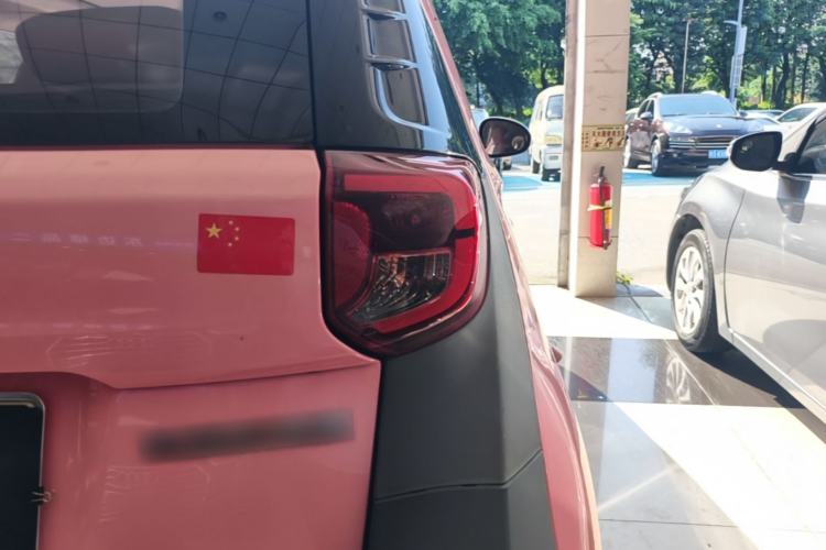Used Chery QQ Little Ant 2021 200 000-Yuan Ant Fan Edition Talent Version NMC Battery 301 km Right Rear Taillight