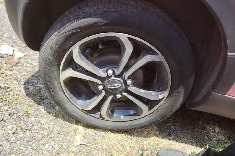 Used Chery QQ Little Ant 2021 150 000 Yuan "Ant Fan" Edition New Ant Cool Version Lithium-Ion Battery Right Rear Wheel Hub