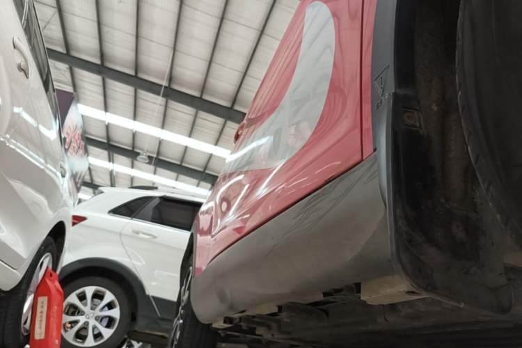 Used Chery QQ Little Ant 2021 200 000-Yuan Ant Fan Edition Talent Version NMC Battery 301 km Right Side Sill