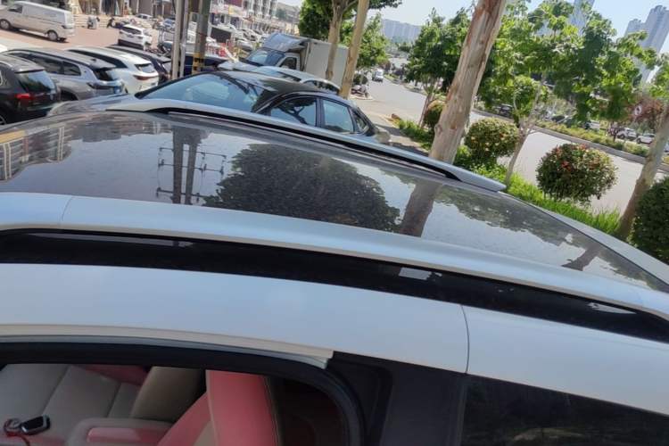 Used Chery QQ Little Ant 2021 200 000 Yuan "Ant Fan" Edition Energized Version NMC Lithium Battery 301 km Roof