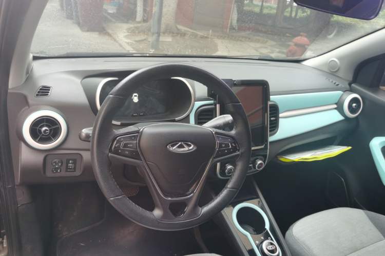 Used Chery QQ Little Ant 2021 150 000 Yuan Ant Fan Edition Ant Cool Version Lithium Iron Phosphate Center Console