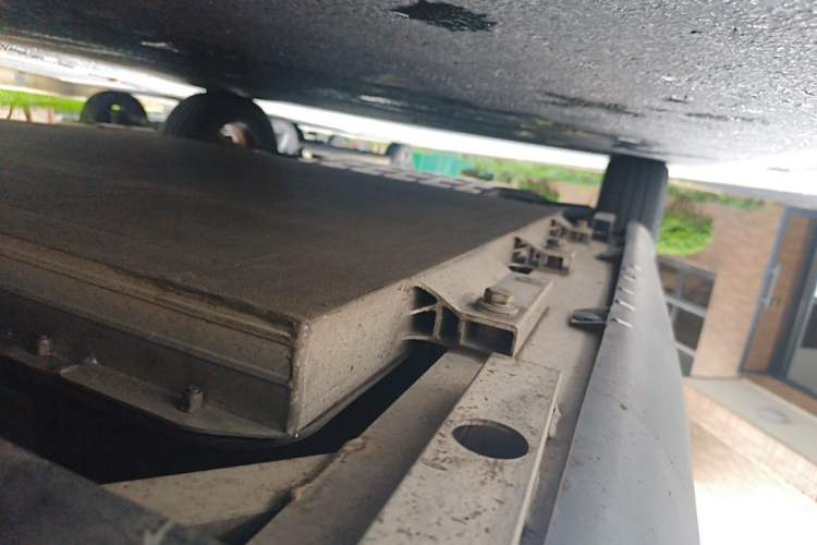 Used Chery QQ Little Ant 2021 200 000-Yuan Ant Fan Edition Talent Version NMC Battery 301 km Chassis Rear Left