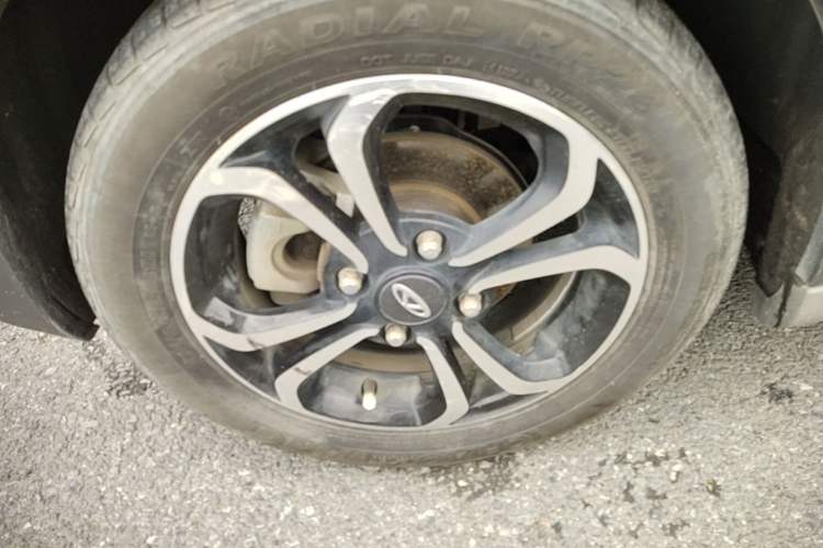 Used Chery QQ Little Ant 2021 150 000 Yuan Ant Fan Edition New Ant Cool Version Lithium Iron Phosphate Left Front Wheel Hub