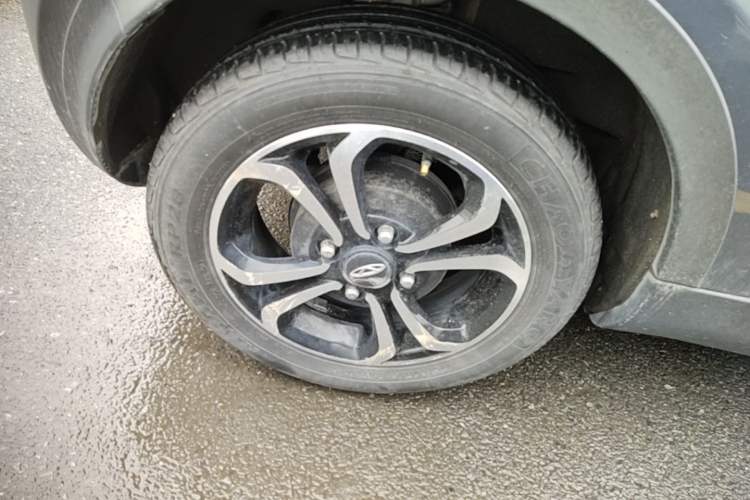 Used Chery QQ Little Ant 2021 150 000 Yuan Ant Fan Edition New Ant Cool Version Lithium Iron Phosphate Right Rear Wheel Hub
