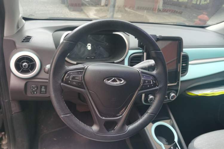 Used Chery QQ Little Ant 2021 150 000 Yuan Ant Fan Edition Ant Cool Version Lithium Iron Phosphate Steering Wheel
