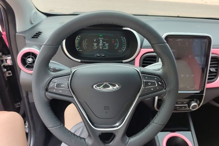 Used Chery QQ Little Ant 2021 200 000-Yuan Ant Fan Edition Talent Version NMC Battery 301 km Steering Wheel