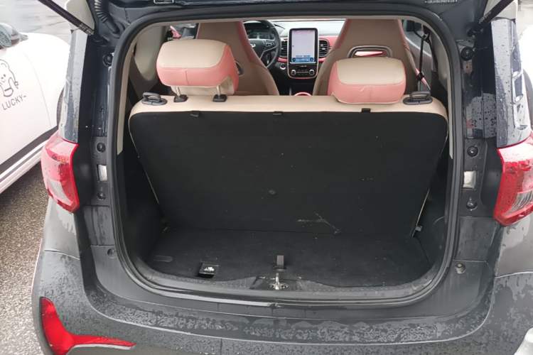 Used Chery QQ Little Ant 2021 200 000 Yuan Ant Fan Edition Energized Version Lithium Iron Phosphate 301 km Trunk