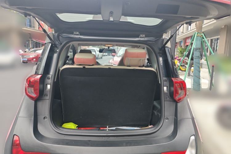 Used Chery QQ Little Ant 2021 200 000-Yuan Ant Fan Edition Talent Version NMC Battery 301 km Trunk