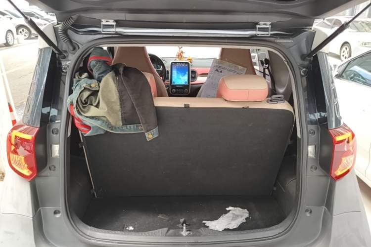 Used Chery QQ Little Ant 2021 200 000-Yuan Ant Fan Edition Talent Version NMC Battery 301 km Trunk