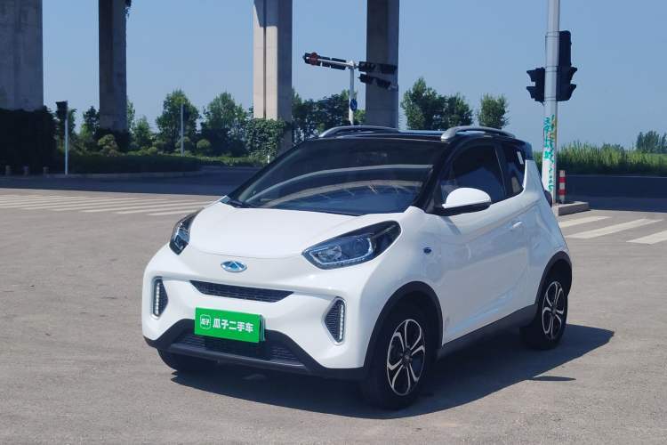 Ojetý Chery QQ Little Ant 2021 200 000-Yuan Ant Fan Edition Talent Version NMC Battery 301 km Guazi used car, China used car export, Used car for sale, Used  cars, Cheapest cars for sale