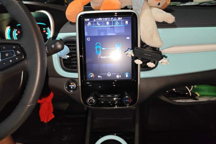 Used Chery QQ Little Ant 2021 200 000-Yuan Ant Fan Edition Talent Version NMC Battery 301 km Audio And AC Panel