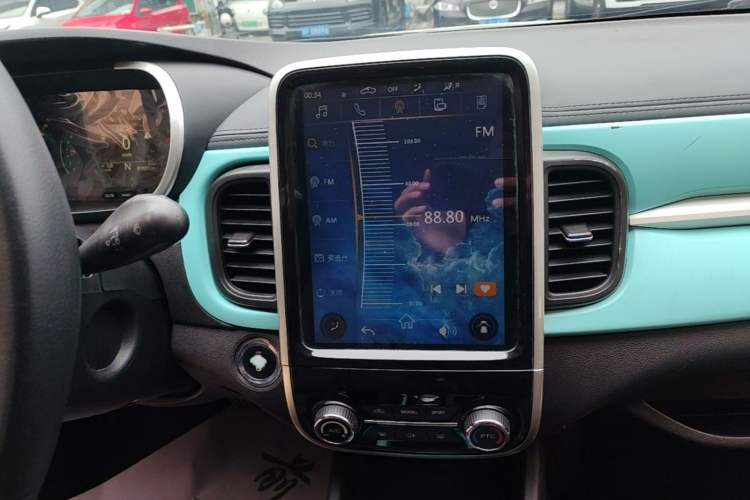 Used Chery QQ Little Ant 2021 200 000-Yuan Ant Fan Edition Talent Version NMC Battery 301 km Audio And AC Panel