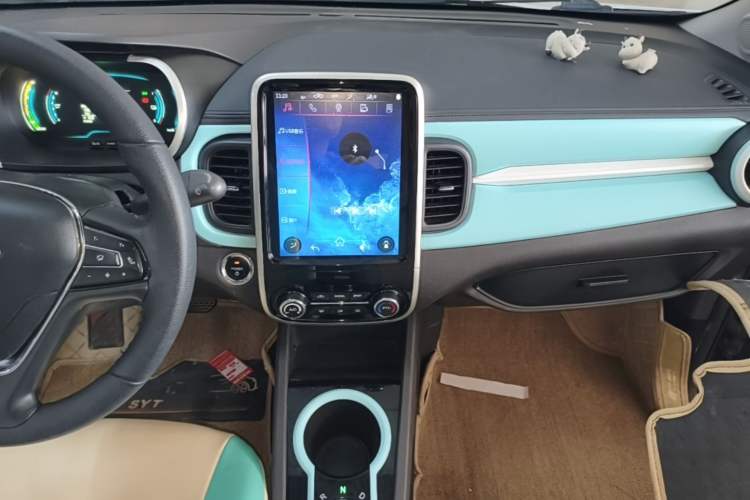 Used Chery QQ Little Ant 2021 150 000 Yuan Ant Fan Edition Ant Stylish Version Lithium-Ion Battery Audio And AC Panel