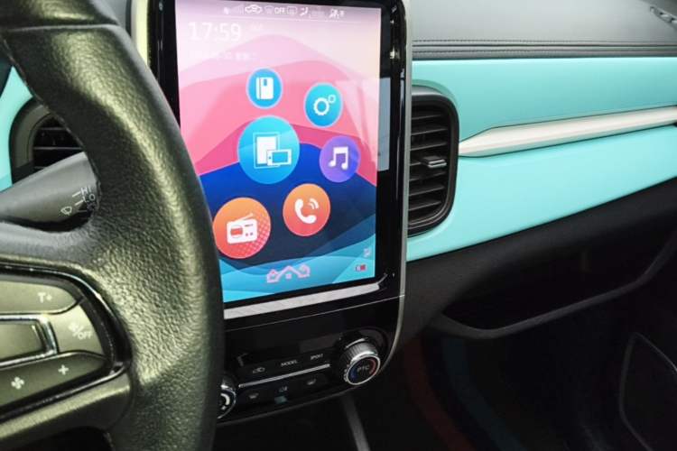 Used Chery QQ Little Ant 2021 150 000 Yuan "Ant Fan" Edition New Ant Cool Version Lithium-Ion Battery Audio And AC Panel