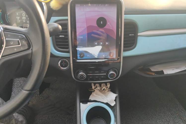 Used Chery QQ Little Ant 2021 200 000-Yuan Ant Fan Edition Talent Version NMC Battery 301 km Audio And AC Panel
