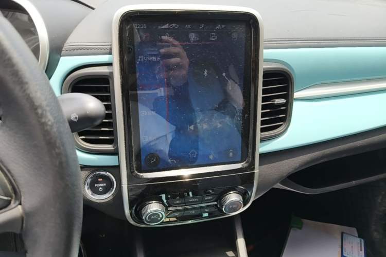 Used Chery QQ Little Ant 2021 150 000 Yuan Ant Fan Edition Ant Trend Version Lithium-Ion Battery Audio And AC Panel