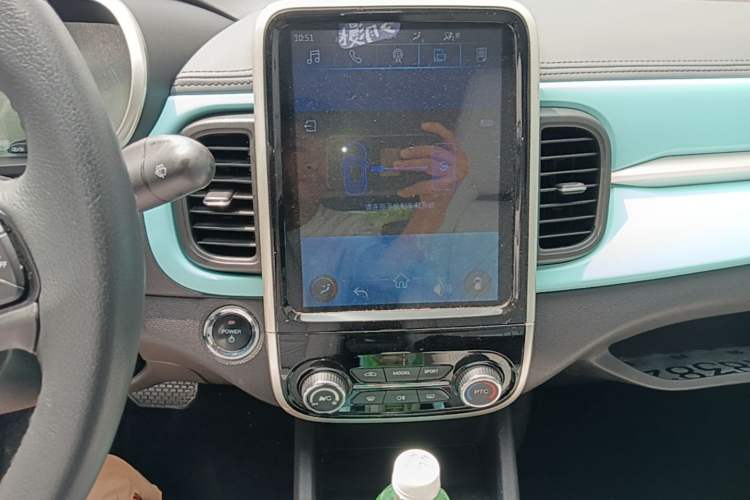 Used Chery QQ Little Ant 2021 200 000-Yuan Ant Fan Edition Energized Version Lithium Iron Phosphate 301 km Audio And AC Panel
