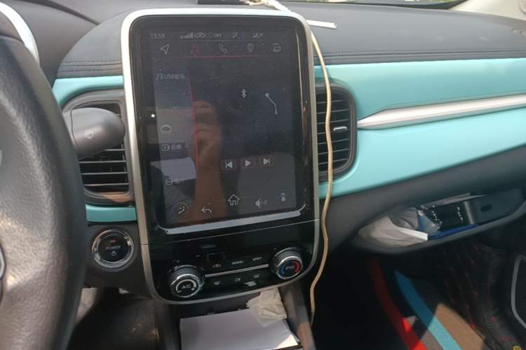 Used Chery QQ Little Ant 2021 200 000-Yuan Ant Fan Edition Talent Version NMC Battery 301 km Audio And AC Panel