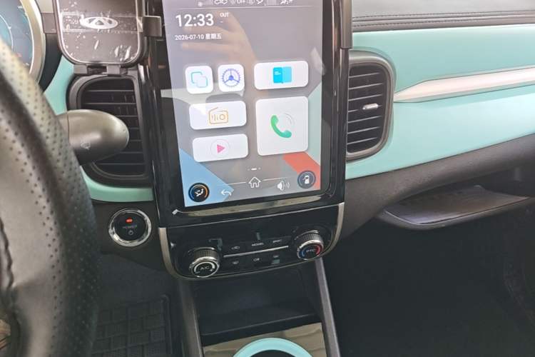 Used Chery QQ Little Ant 2021 150 000 Yuan "Ant Fan" Edition New Ant Cool Version Lithium-Ion Battery Audio And AC Panel