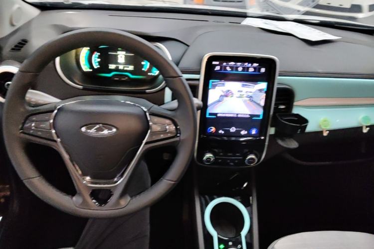 Used Chery QQ Little Ant 2021 150 000 Yuan Ant Fan Edition Ant Stylish Version Lithium Iron Phosphate Center Console