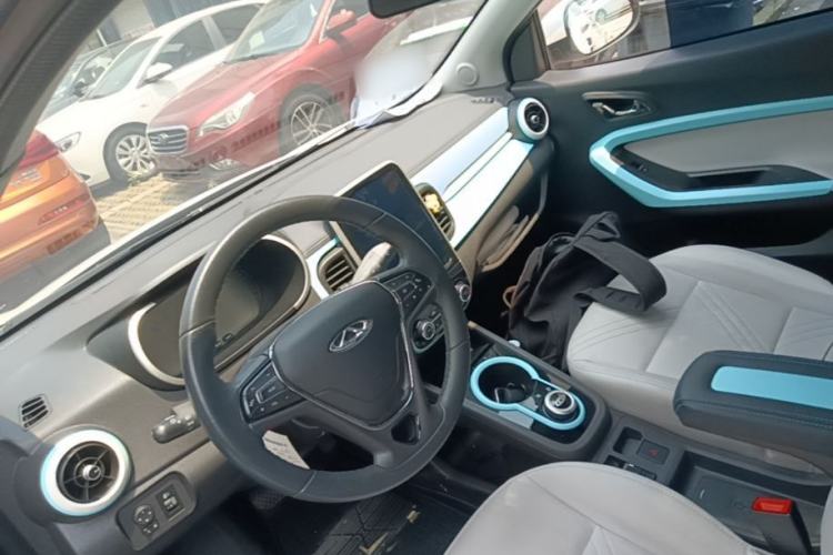 Used Chery QQ Little Ant 2021 Revised Version 150 000 Yuan Ant Fan Edition New Ant Luxe Version Lithium Iron Phosphate Center Console