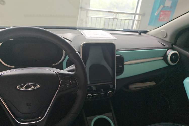 Used Chery QQ Little Ant 2021 150 000 Yuan Ant Fan Edition New Ant Cool Version Lithium Iron Phosphate Center Console
