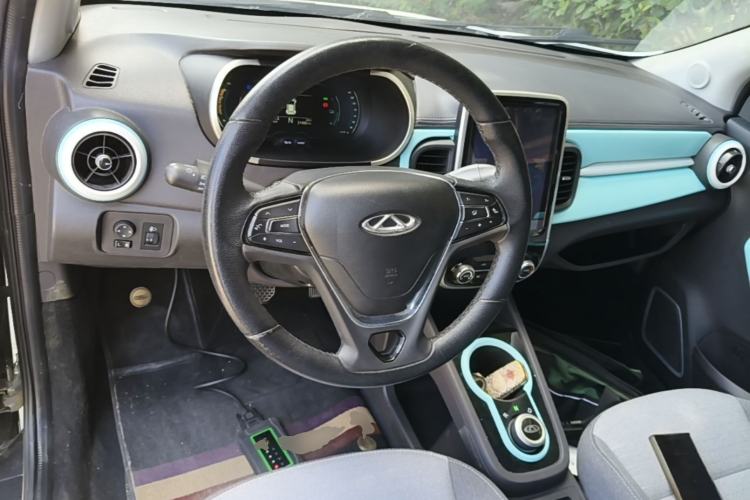 Used Chery QQ Little Ant 2021 150 000 Yuan Ant Fan Edition Ant Stylish Version Lithium Iron Phosphate Center Console
