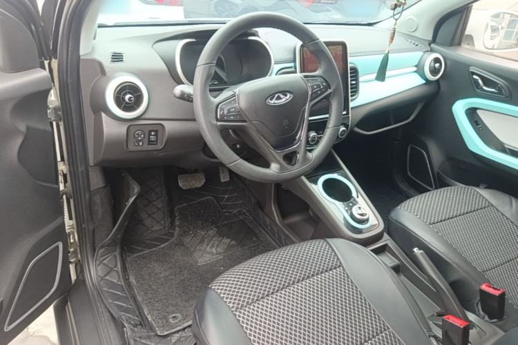 Used Chery QQ Little Ant 2021 150 000 Yuan Ant Fan Edition Ant Cool Version Lithium Iron Phosphate Center Console