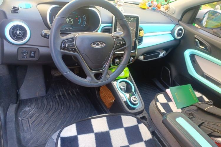 Used Chery QQ Little Ant 2021 150 000 Yuan Ant Fan Edition New Ant Xuan Version Lithium Iron Phosphate Center Console