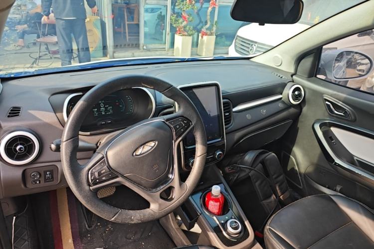 Used Chery QQ Little Ant 2021 150 000 Yuan Ant Fan Edition Ant Cool Version Lithium Iron Phosphate Center Console