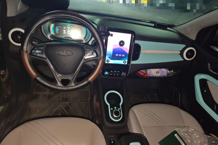 Used Chery QQ Little Ant 2021 200 000-Yuan Ant Fan Edition Oxygen Version Lithium-Ion Battery 301 km Center Console