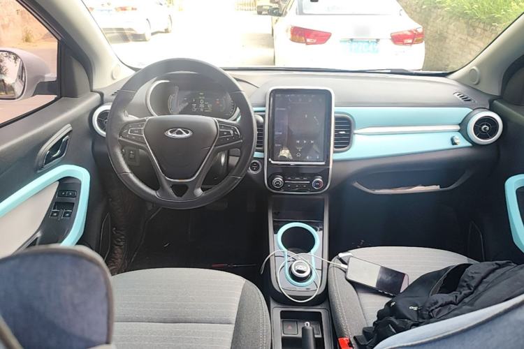 Used Chery QQ Little Ant 2021 150 000 Yuan Ant Fan Edition Ant Cool Version Lithium Iron Phosphate Center Console
