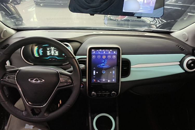 Used Chery QQ Little Ant 2021 150 000 Yuan Ant Fan Edition New Ant Cool Version Lithium Iron Phosphate Center Console